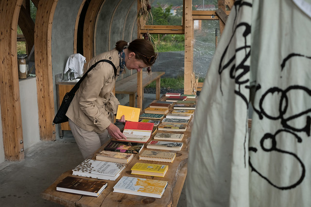 The Political Beekeeper's Library at Losaeter 2017. Photo: Erik Sjödin.